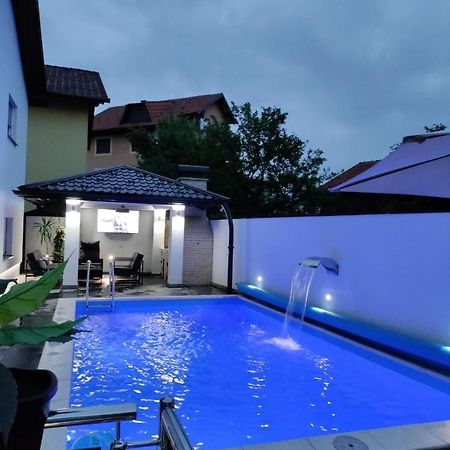 Apartman Kiss Яйце Екстер'єр фото