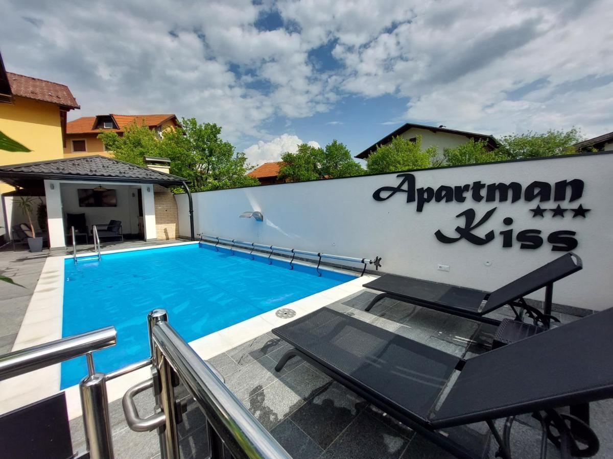 Apartman Kiss Яйце Екстер'єр фото