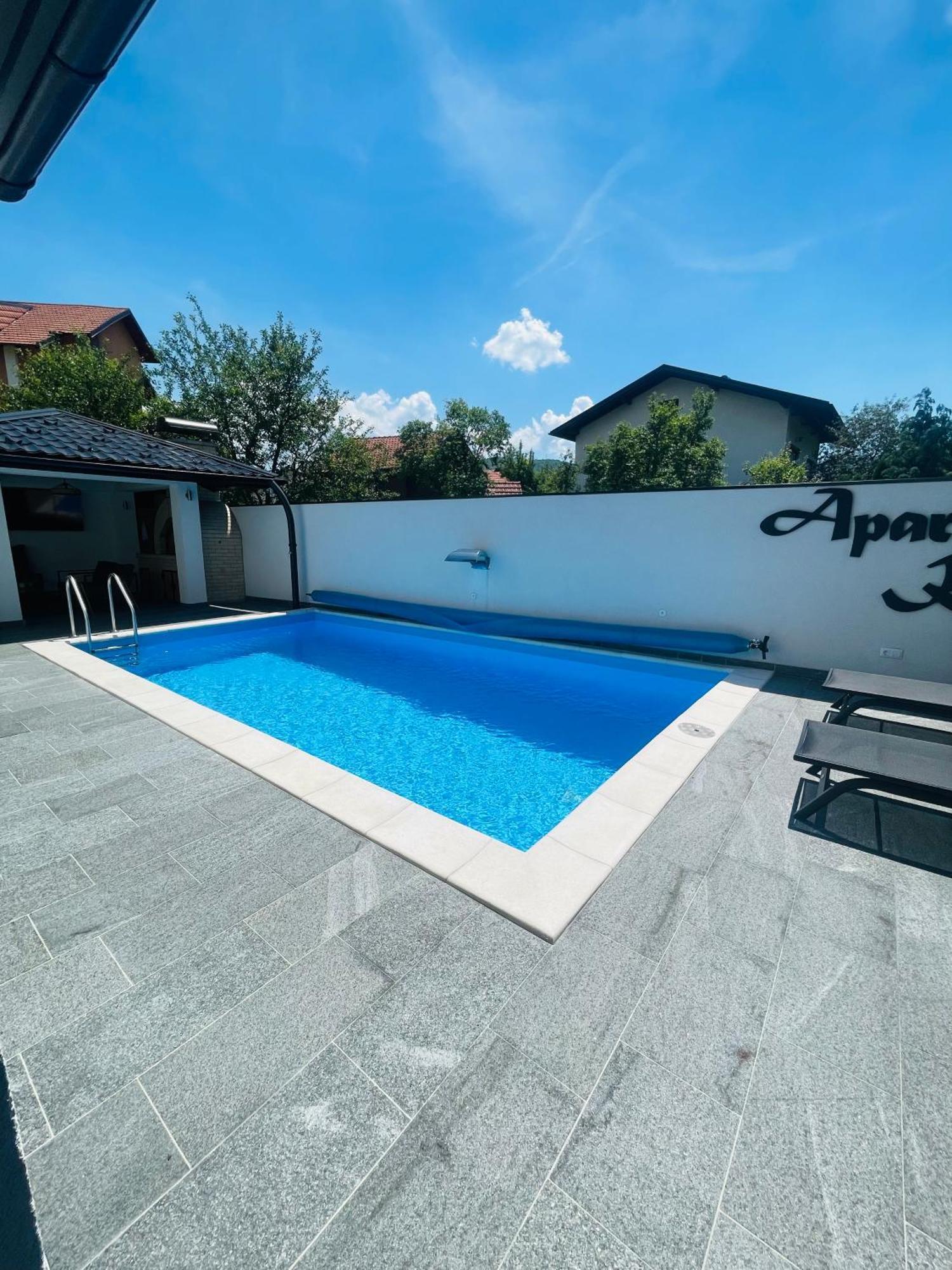 Apartman Kiss Яйце Екстер'єр фото